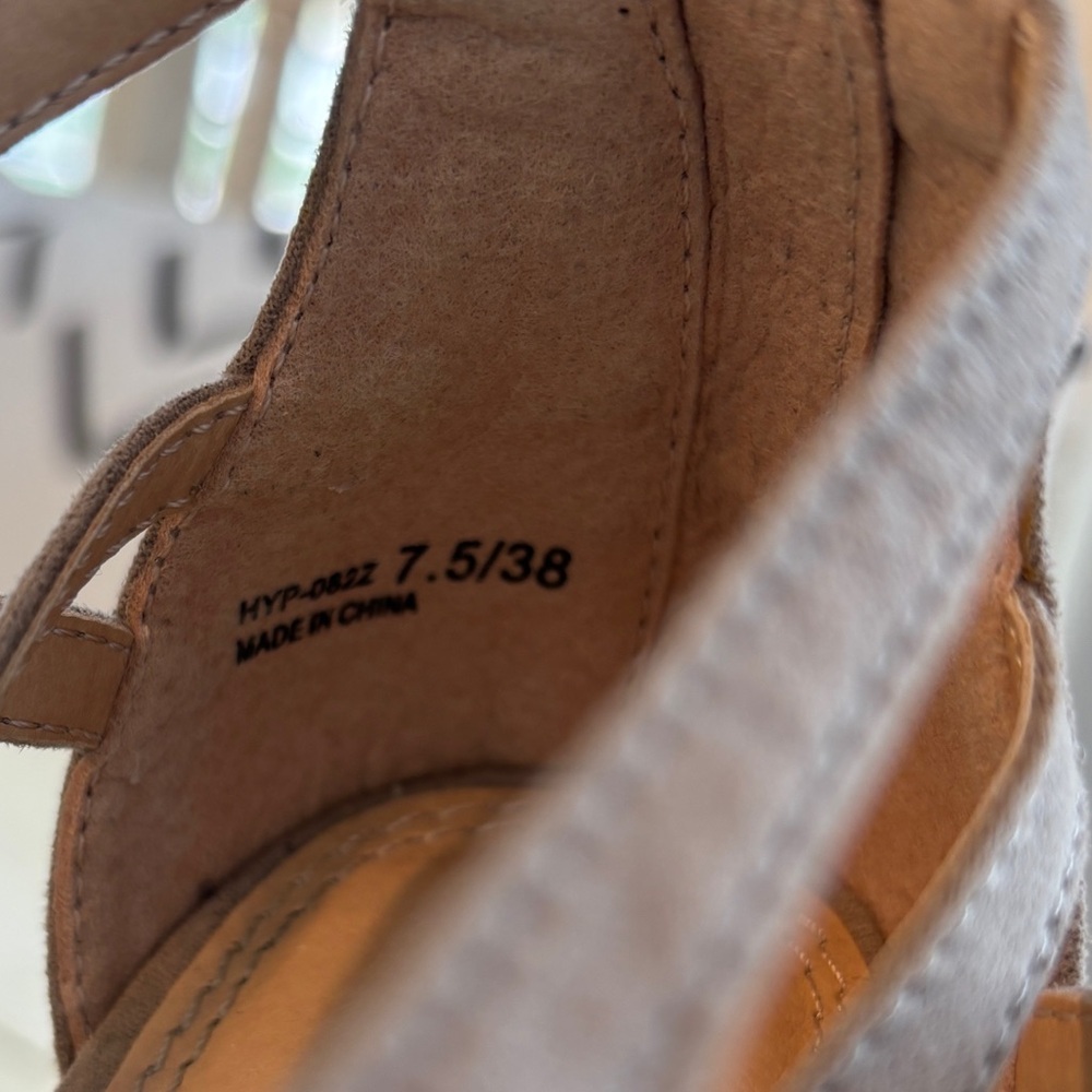 Chinese Laundry Strappy Sandal Heels Women’s 7.5 Beige Taupe - Picture 8 of 16